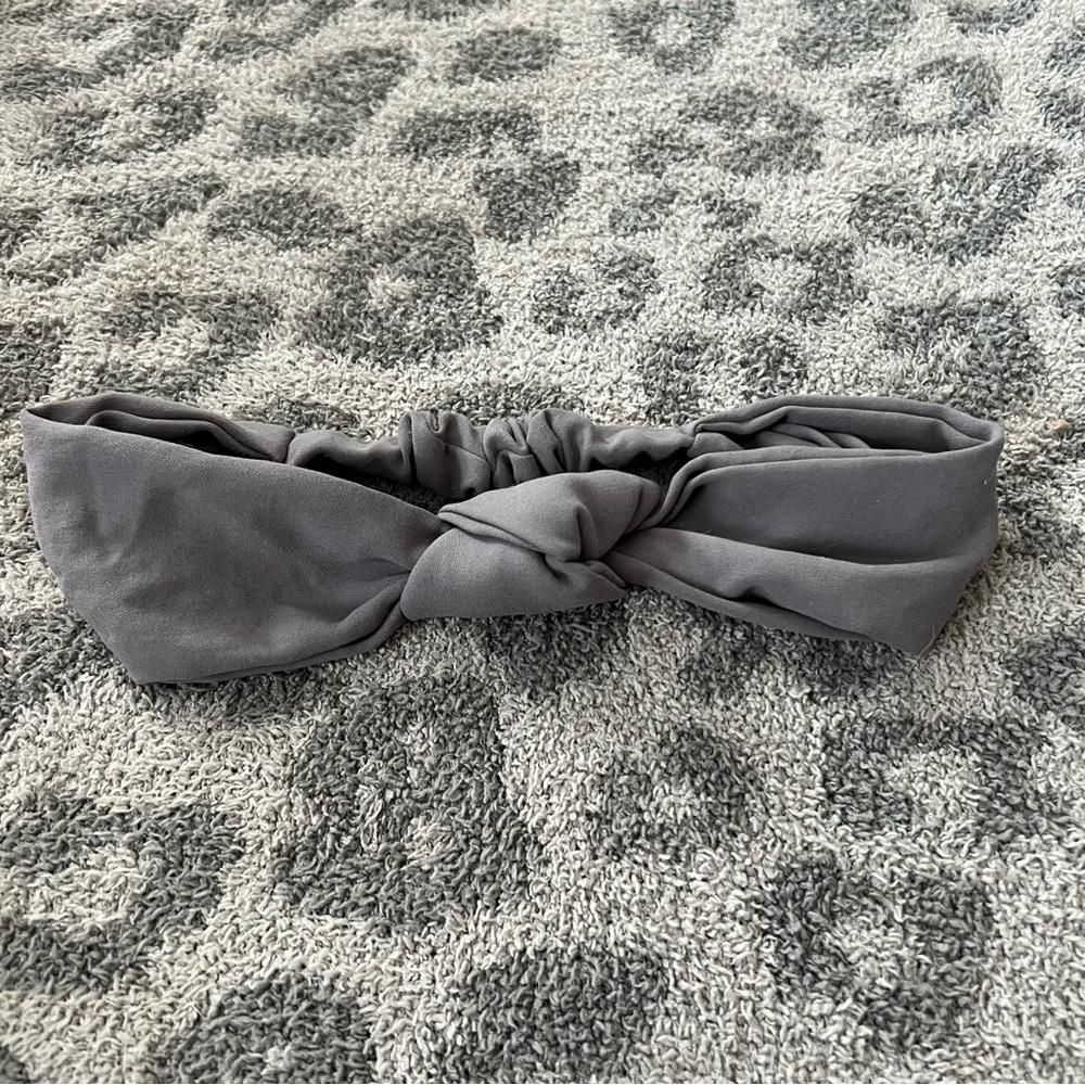 Lululemon Knotted Gray Headband